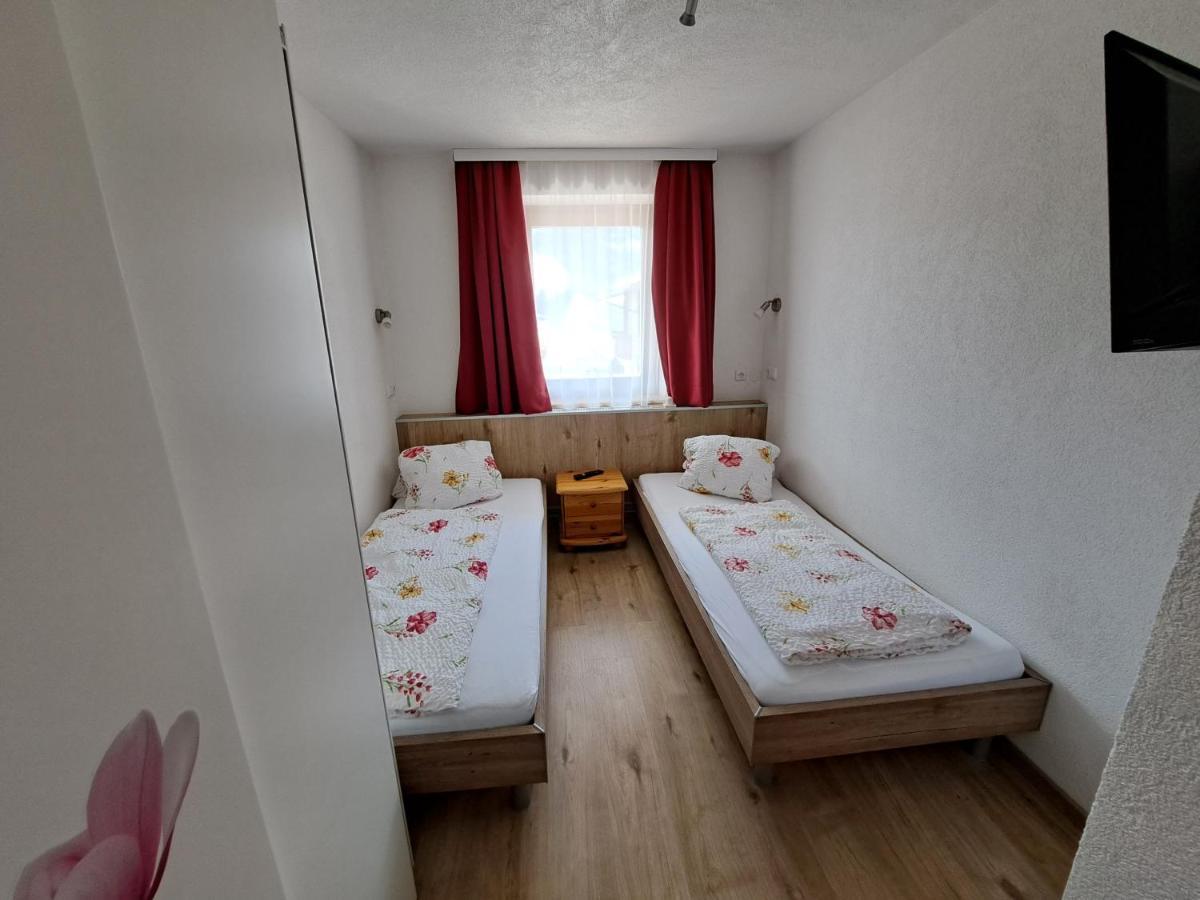 Appartement Haus Gatterer Obertilliach Exteriér fotografie