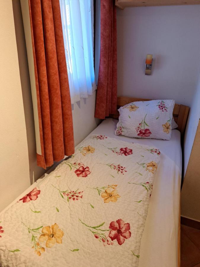 Appartement Haus Gatterer Obertilliach Exteriér fotografie